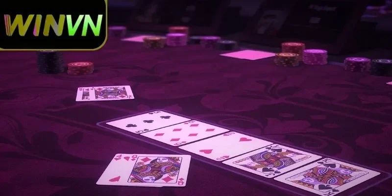 Giải đáp thắc mắc chơi poker là gì?